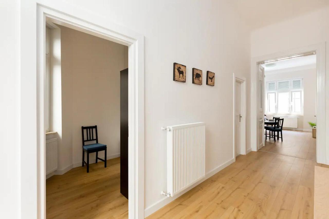 Kresz Geza 29 Westend Station 2 Bedrooms+Living Ac Будапеща Екстериор снимка