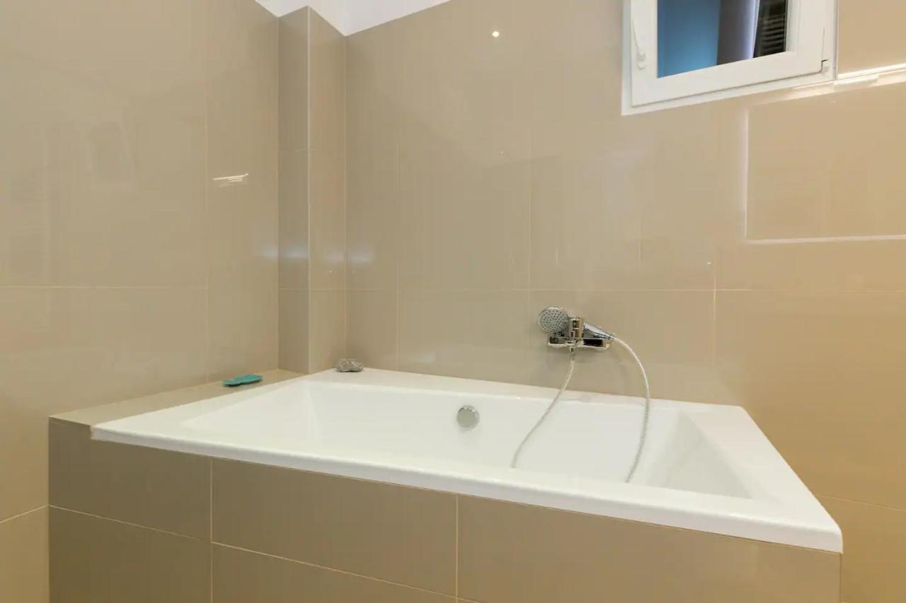 Kresz Geza 29 Westend Station 2 Bedrooms+Living Ac Будапеща Екстериор снимка